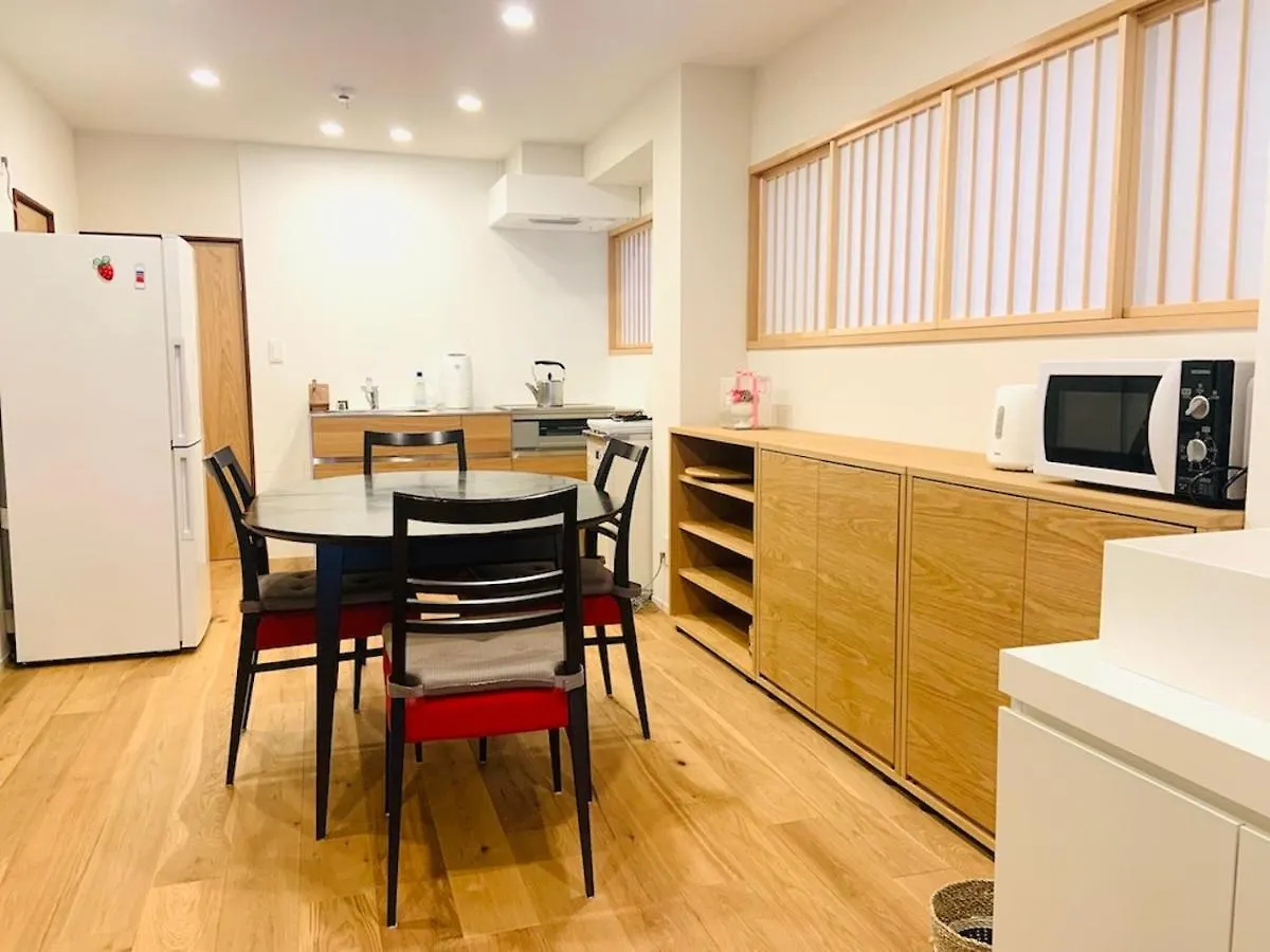 Yokohama Hy House Otel Japonya