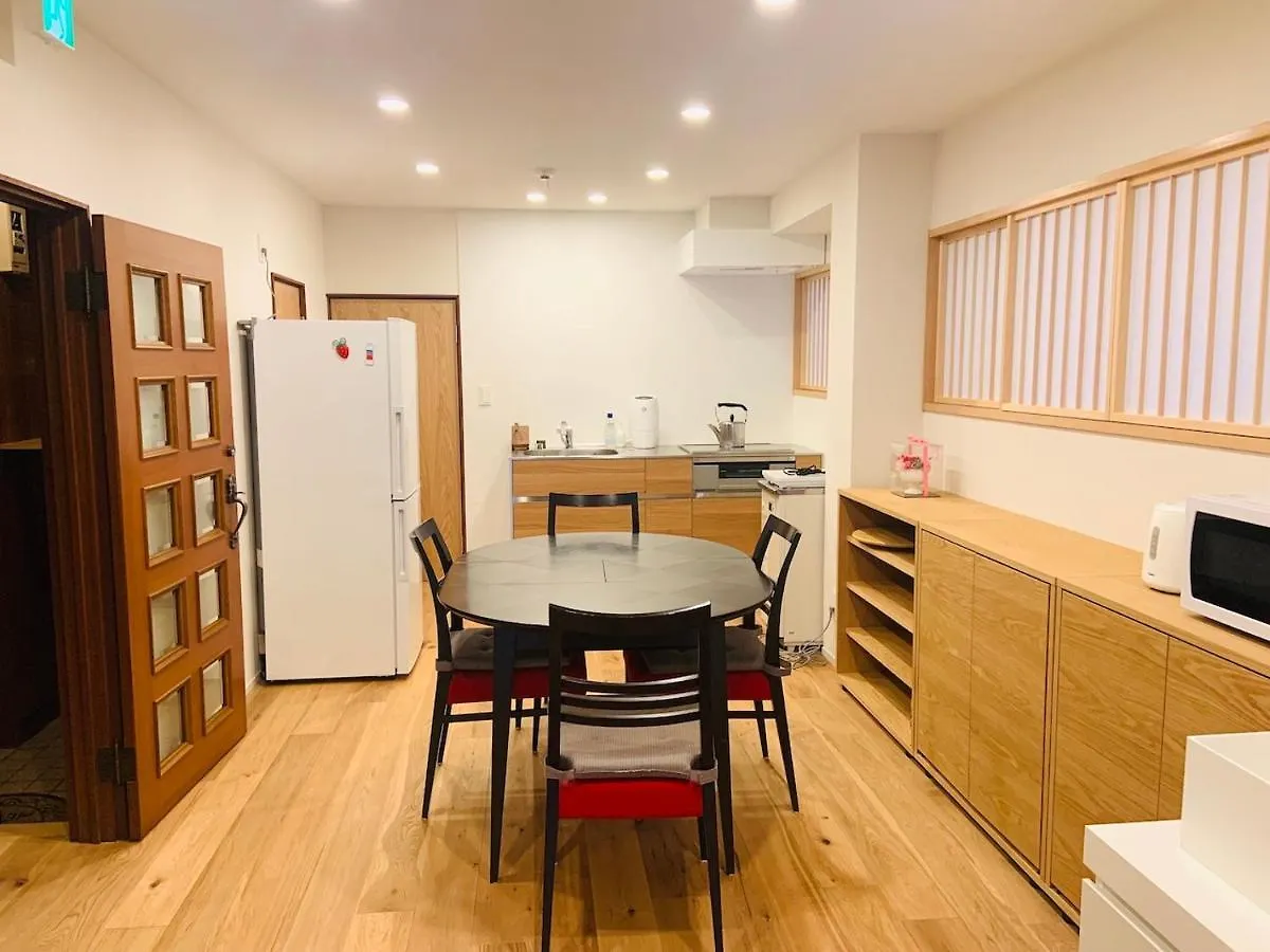 Konukevi Yokohama Hy House Otel